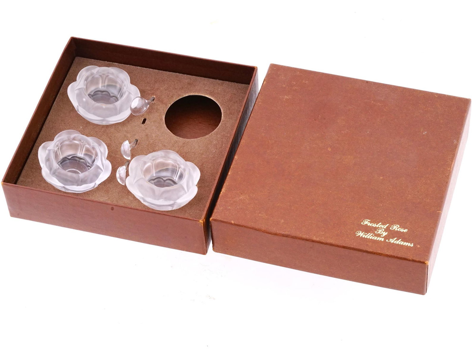 WILLIAM ADAMS FROSTED GLASS SALT CELLAR SPOONS SET (1 of 9)