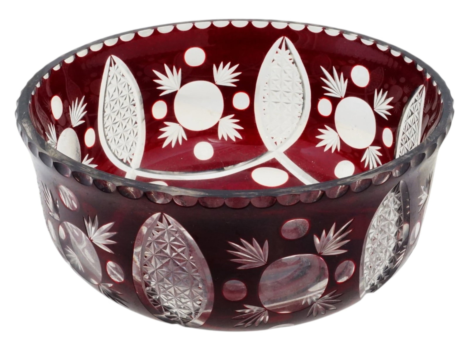 LARGE EUROPEAN RUBY CUT TO CLEAR CRYSTAL GLASS BOWL (1 of 7)