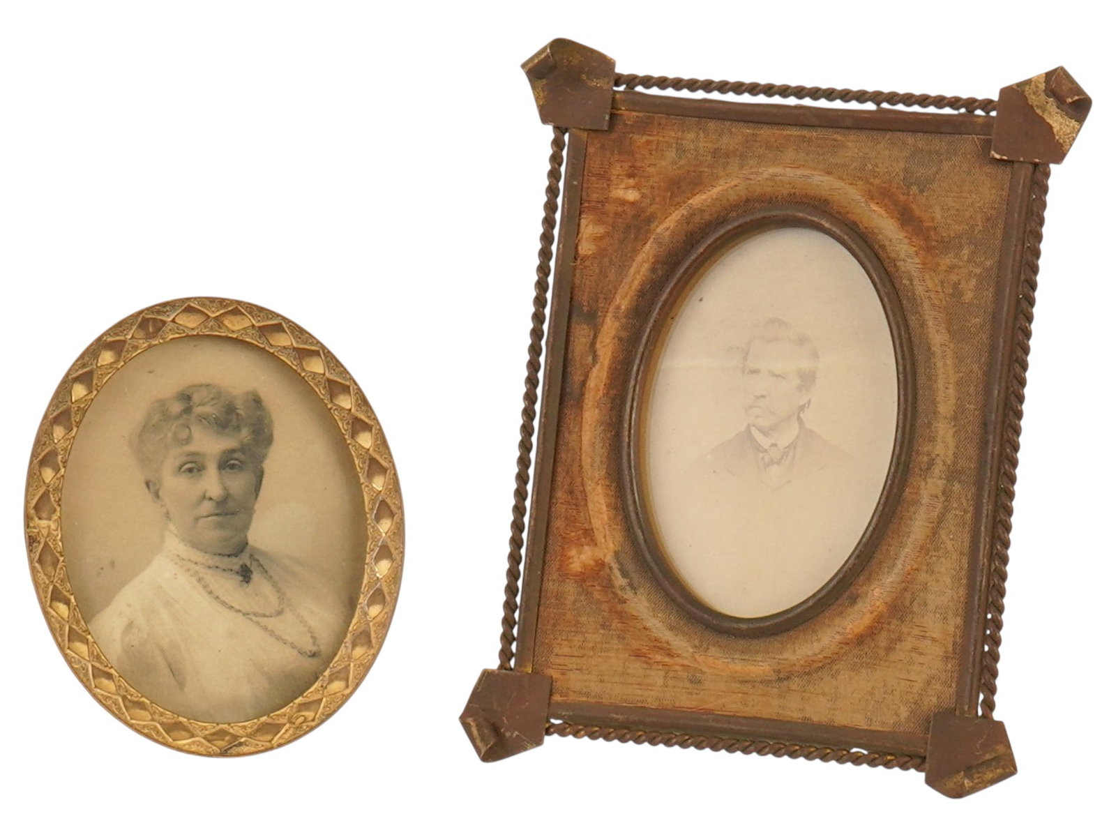 TWO ANTIQUE METAL TABLETOP STANDING PICTURE FRAMES (1 of 6)