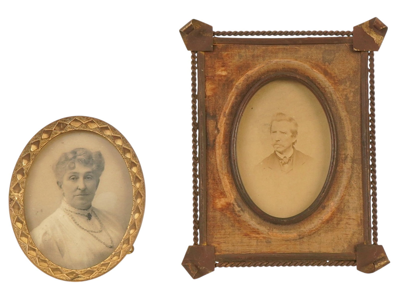 TWO ANTIQUE METAL TABLETOP STANDING PICTURE FRAMES - 2
