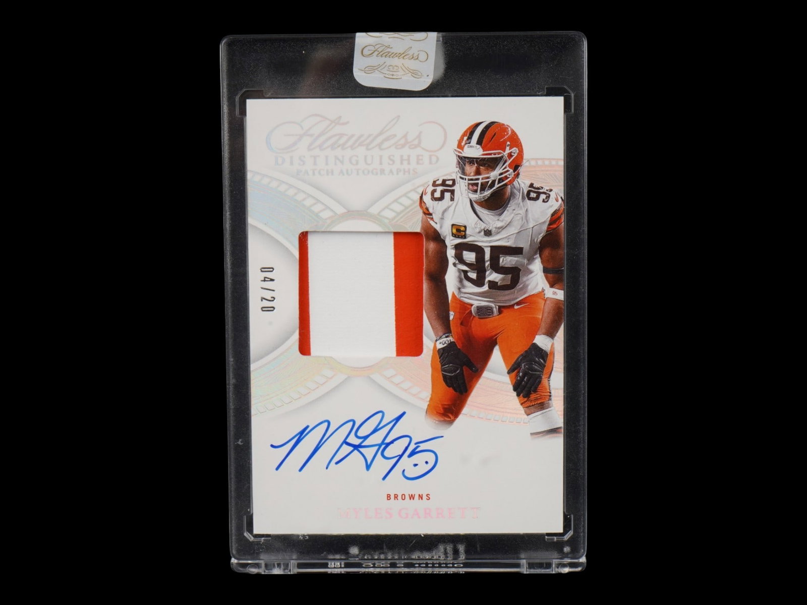 2025 FLAWLESS MYLES GARRETT DISTINGUISHED PATCH AUTOGRAPHS /20: This monumental 2025 Panini Flawless card features the on-card signature of Cleveland Browns defensive end Myles Garrett, hailing from the prestigious "Distinguished Patch Autographs" series.