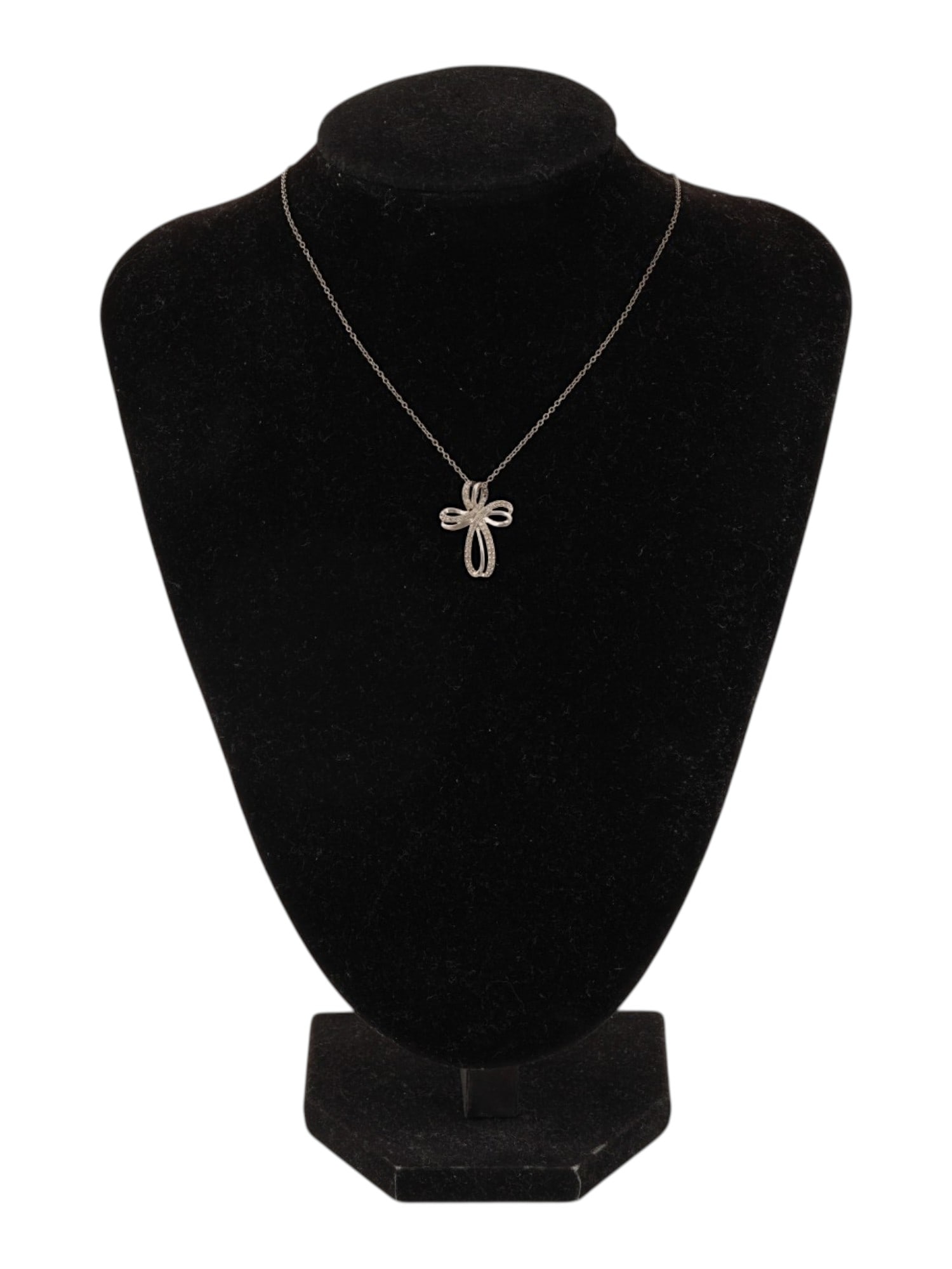 VINTAGE STERLING SILVER DIAMOND CROSS NECKLACE: A vintage sterling silver cable chain necklace with a stylized Christian Cross pendant set with natural diamonds. Marked 925, Italy on the clasp. Total Weight: 2.4 g. Vintage Jewelry And Accessories F