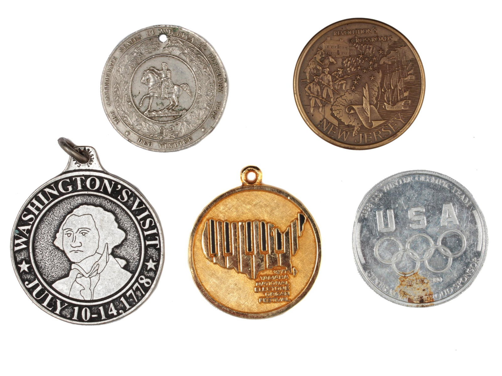A LOT OF FIVE STATE COMMEMORATIVE MEDALS: This lot of five commemorative medals includes:A revolutions crossroads New Jersey medal made of bronze, Washington's visit coin the hermitage circa:1778, and some other medals. THIS LOT IS ELIGIBLE F