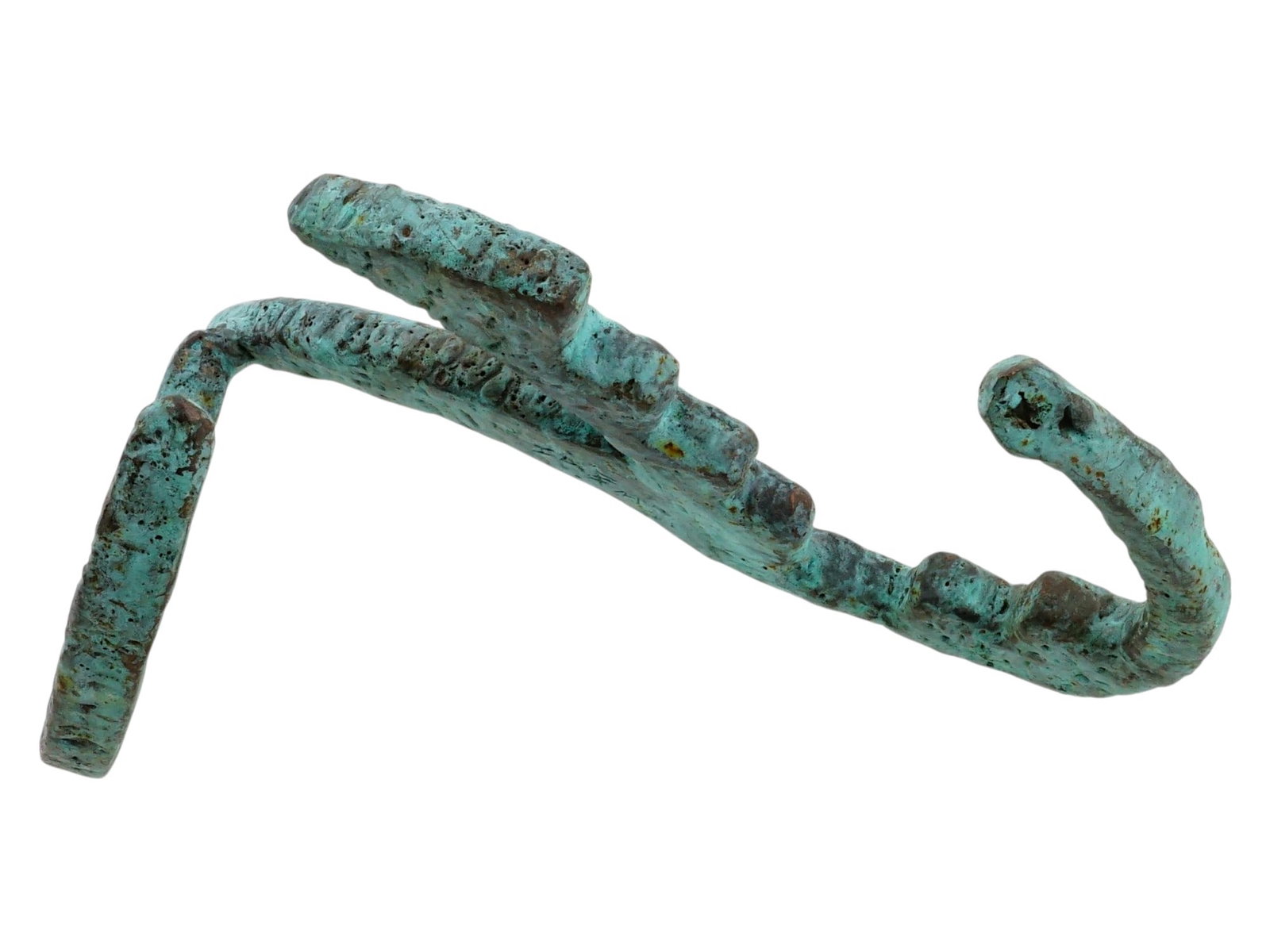 MODERNIST ABSTRACT BRUTALIST CAST BRONZE SCULPTURE: A modernist abstract brutalist cast bronze sculpture executed in a dynamic open-form composition with a textured surface. Mid-Century Modern Brutalist Studio Art Collectibles. THIS LOT IS ELIGIBLE FOR