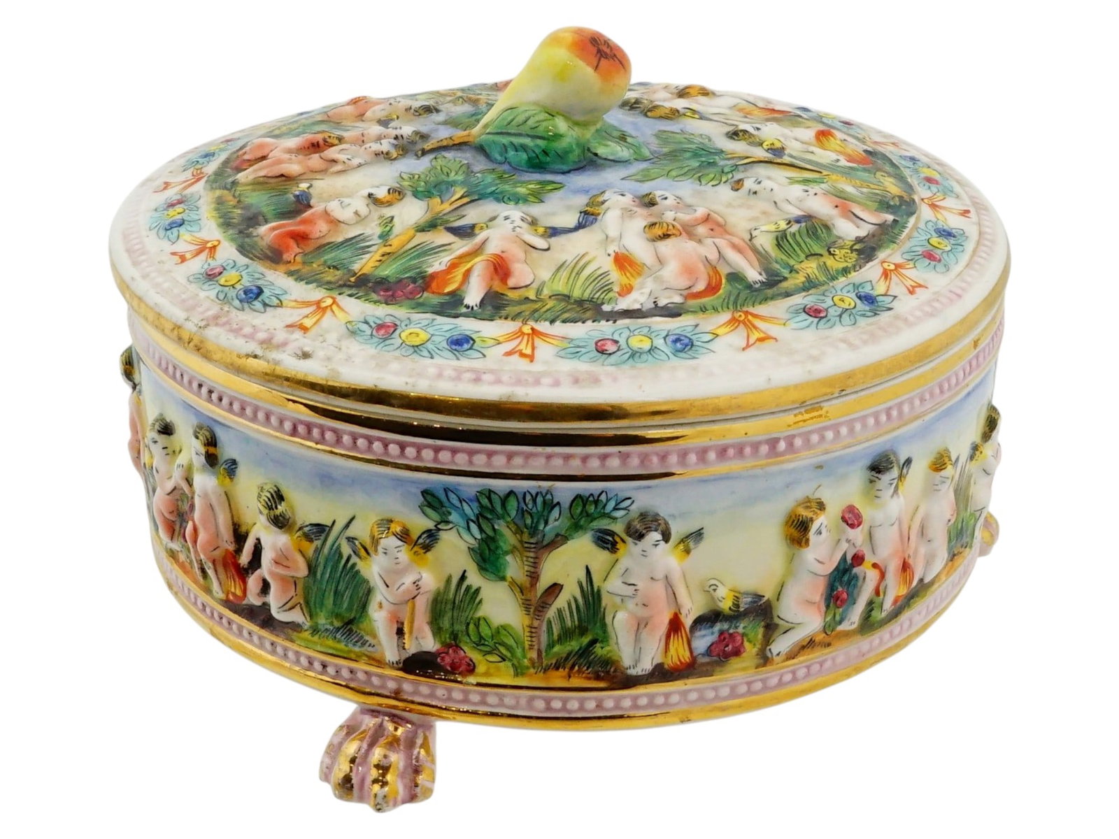 VTG ITALIAN CAPODIMONTE PAINTED PORCELAIN LIDDED BOX (1 of 11)