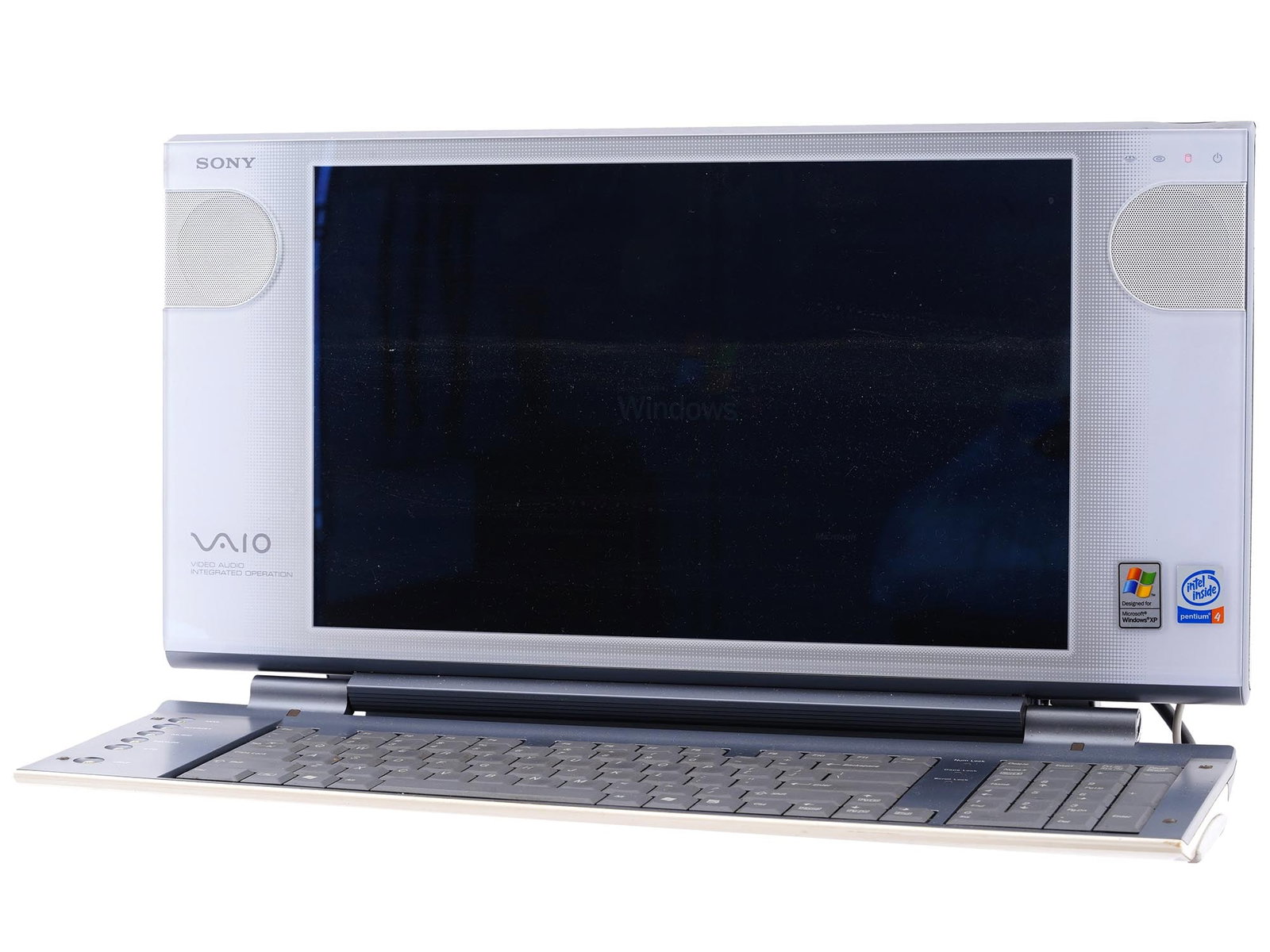 SONY VAIO PCV-W30 PERSONAL COMPUTER JAPAN C 2002: A Sony VAIO PCV-W30 Desktop, 2.0-GHz Pentium 4, 512 MB RAM, 80 GB Hard Drive, DVD / CD-RW Drive. Complete with mouse and a power cord. Made in Japan circa 2002. Vintage PC Desktops And All-In-Ones. TH