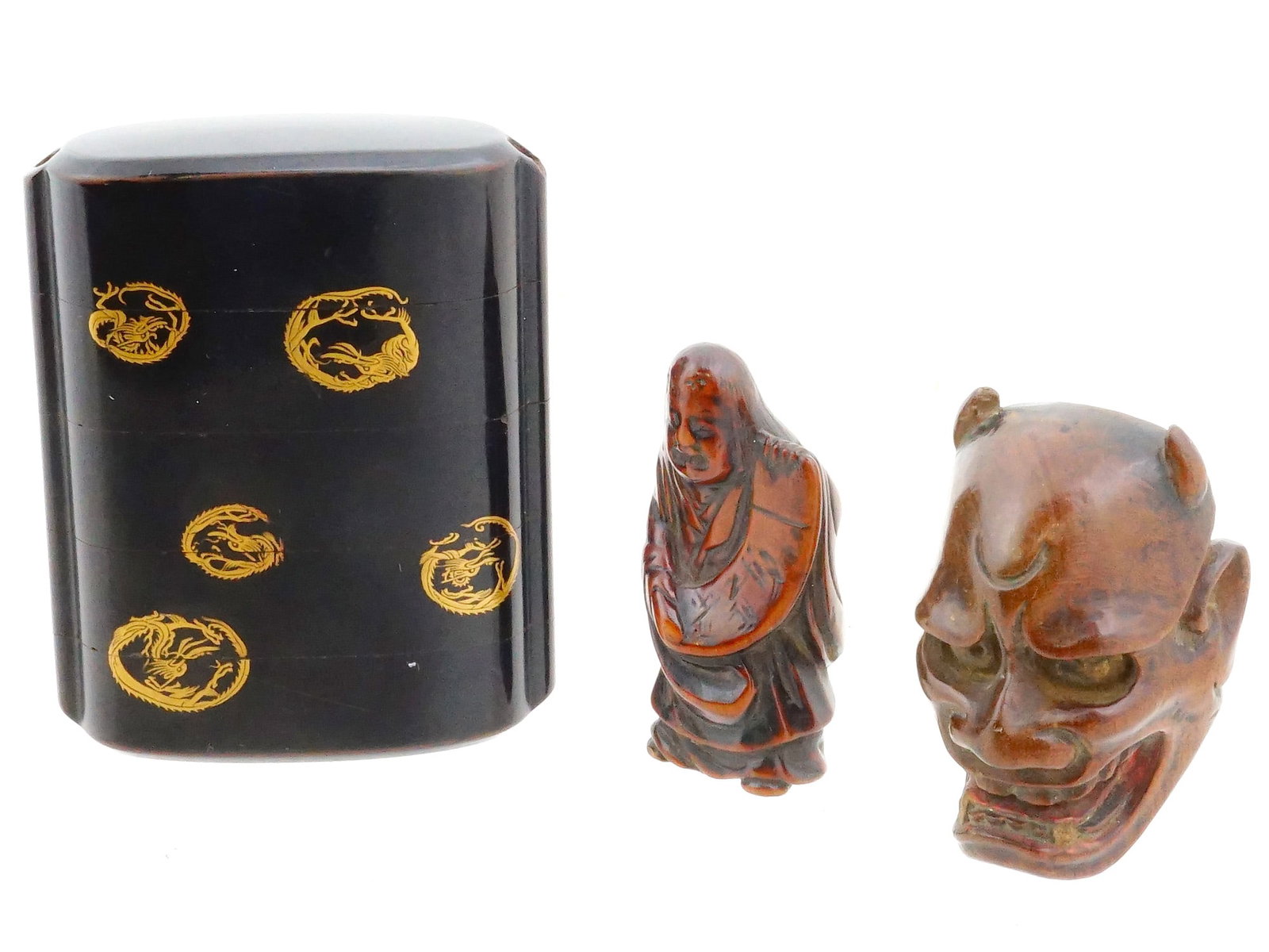 VINTAGE JAPANESE INRO COMPACT CASE AND WOODEN NETSUKE (1 of 11)