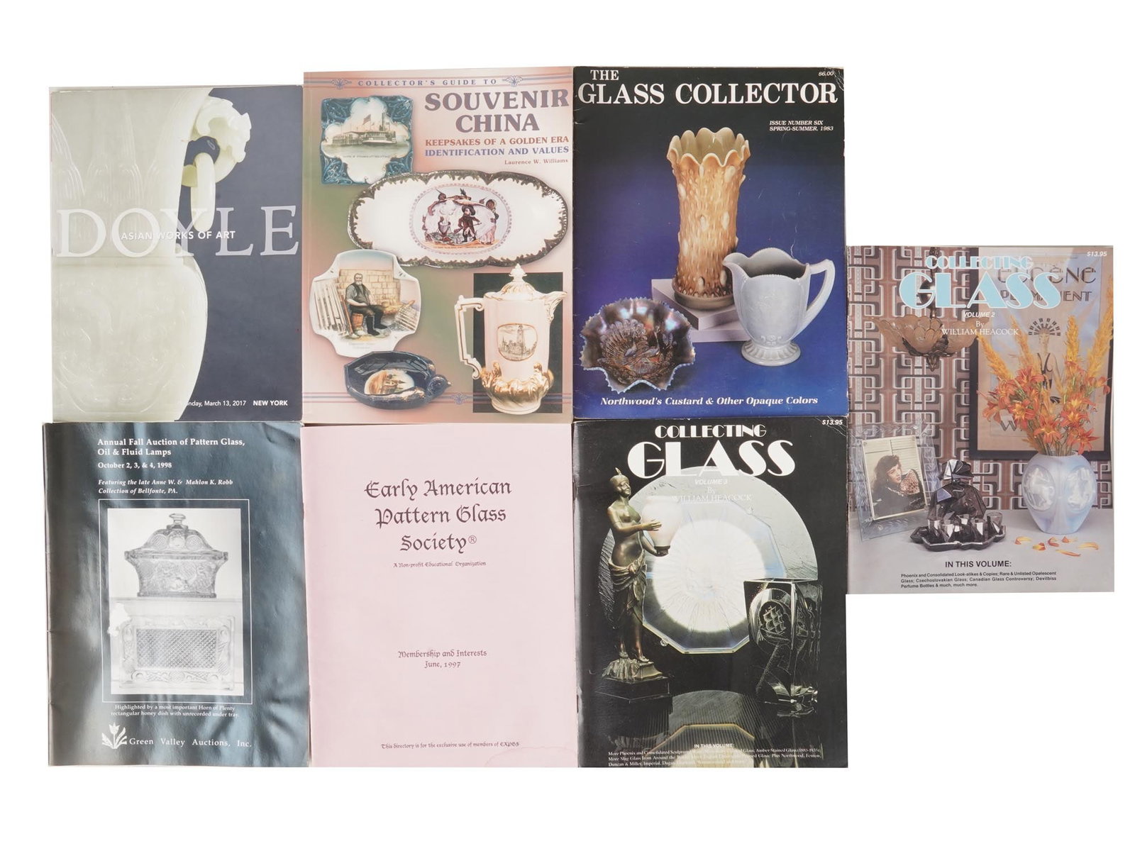 VINTAGE GLASS GUIDE AND CATALOG COLLECTION (1 of 4)