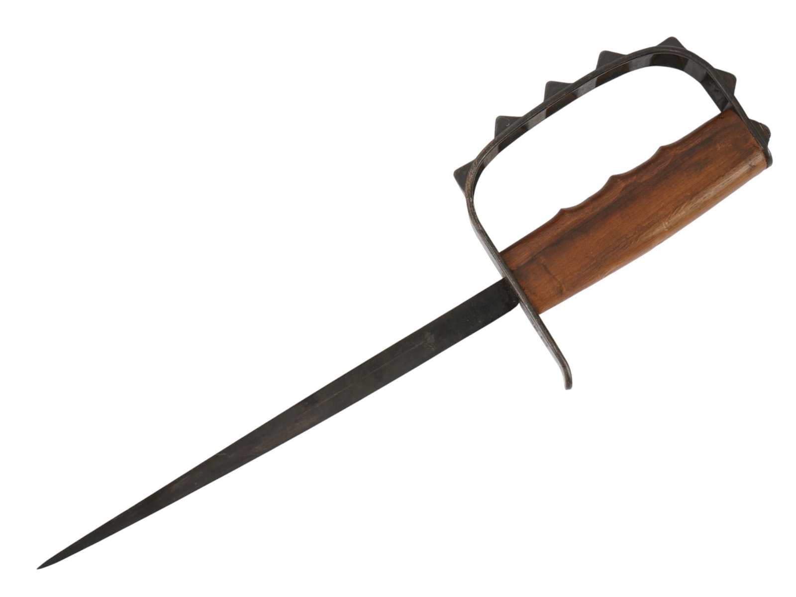 ANTIQUE U.S. M 1917 TRENCH KNIFE W KNUCKLE GUARD HANDLE: An antique U.S. Model 1917 trench knife featuring a triangular stiletto blade and knuckle-guard handle. The design incorporates a studded metal hand guard and a shaped hardwood grip. Antique American 