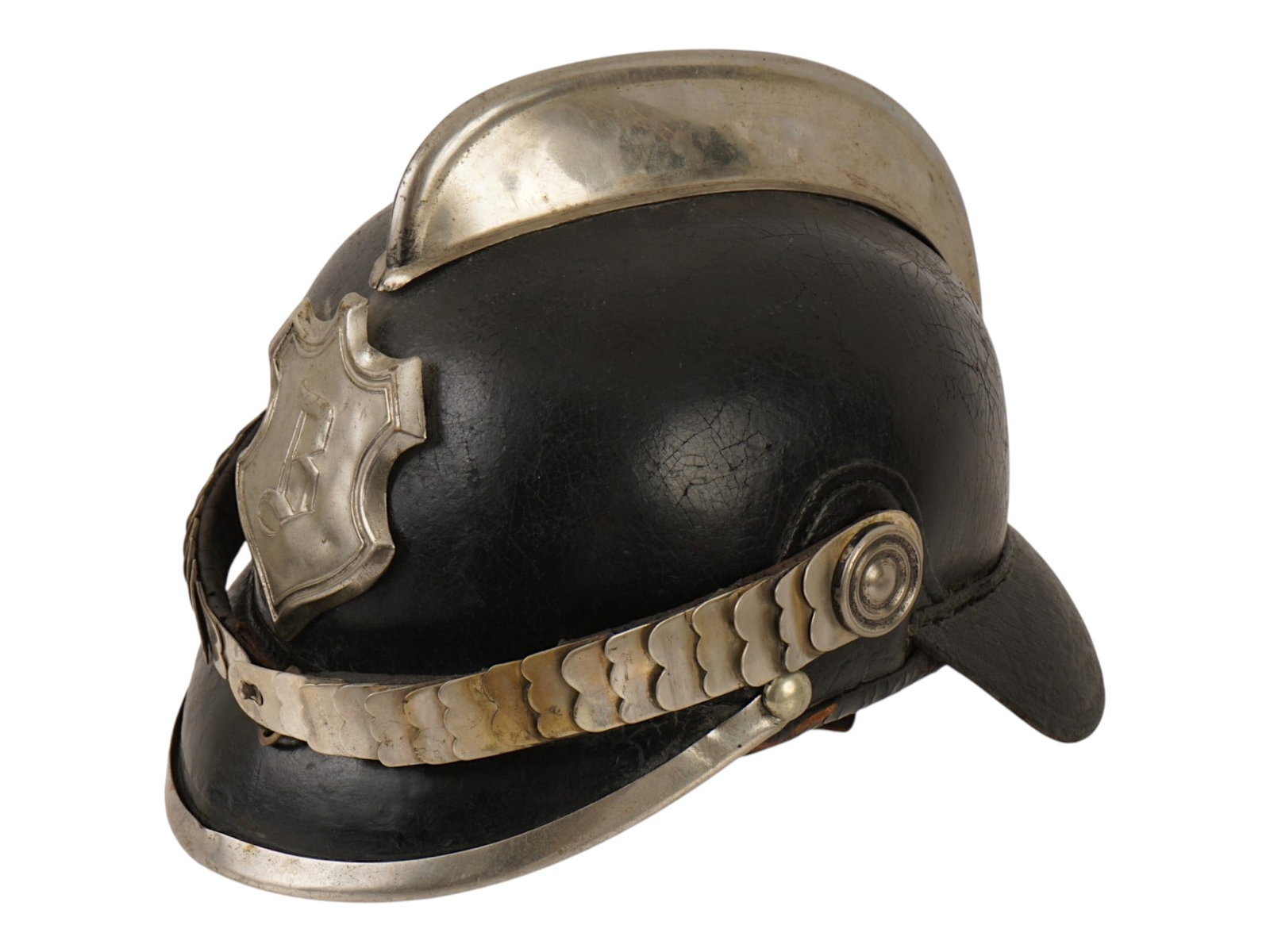ANTIQUE GERMAN LEATHER FIREFIGHTERS HELMET 1920S (1 of 10)