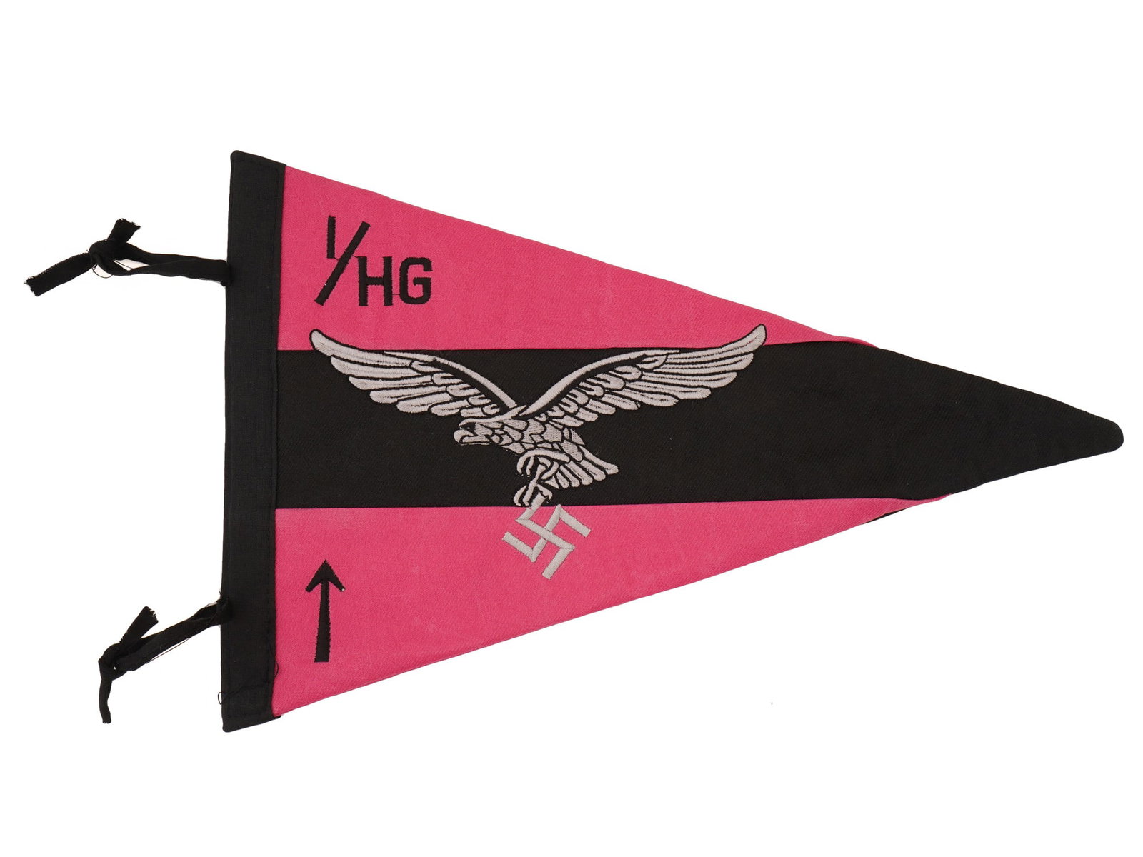 WWII TYPE GERMAN LUFTWAFFE HERMANN GERING CAR PENNANT: A WWII type German Luftwaffe Hermann Gering division car pennant features a triangular shape in pink and black. The central black band is centered with a silver-toned embroidered eagle clutching a swa