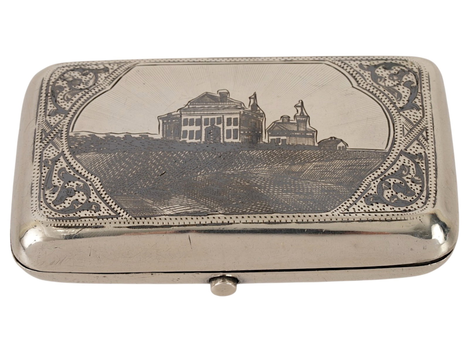 RUSSIAN 84 SILVER NIELLO ENGRAVED CIGARETTE CASE (1 of 8)