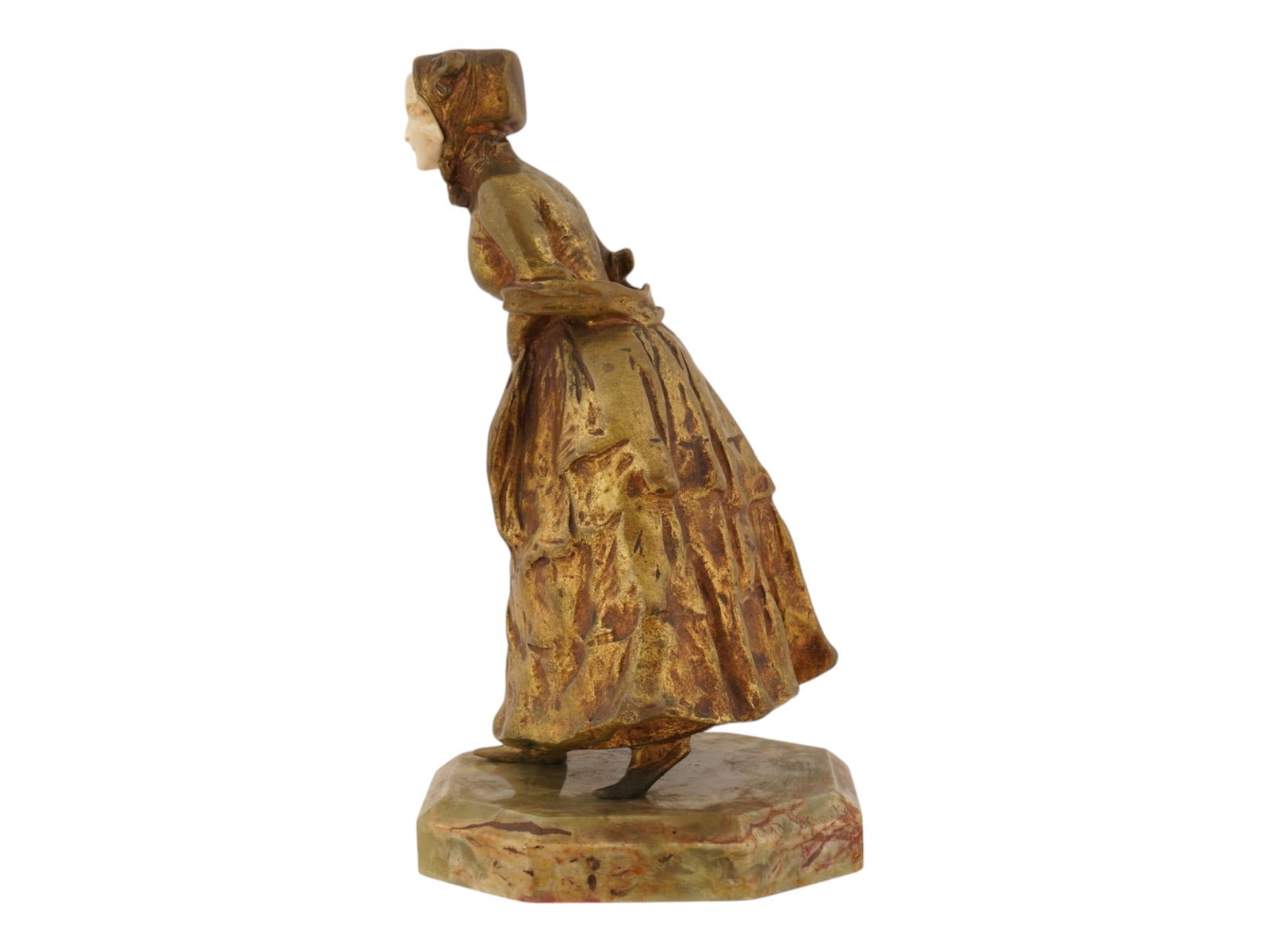 GEORGES VAN DER STRAETEN BELGIAN BRONZE ONYX FIGURE: An antique gilt bronze and chryselephantine figurine attributed to Georges Van der Straeten, 1856 to 1928, a Belle Epoque sculptor born in Ghent, Belgium. The figurine depicts a young woman in a full 