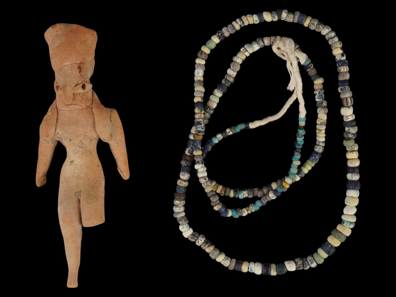 ANCIENT INDUS VALLEY FIGURE AND ANCIENT ROMAN NECKLACE (1 of 6)