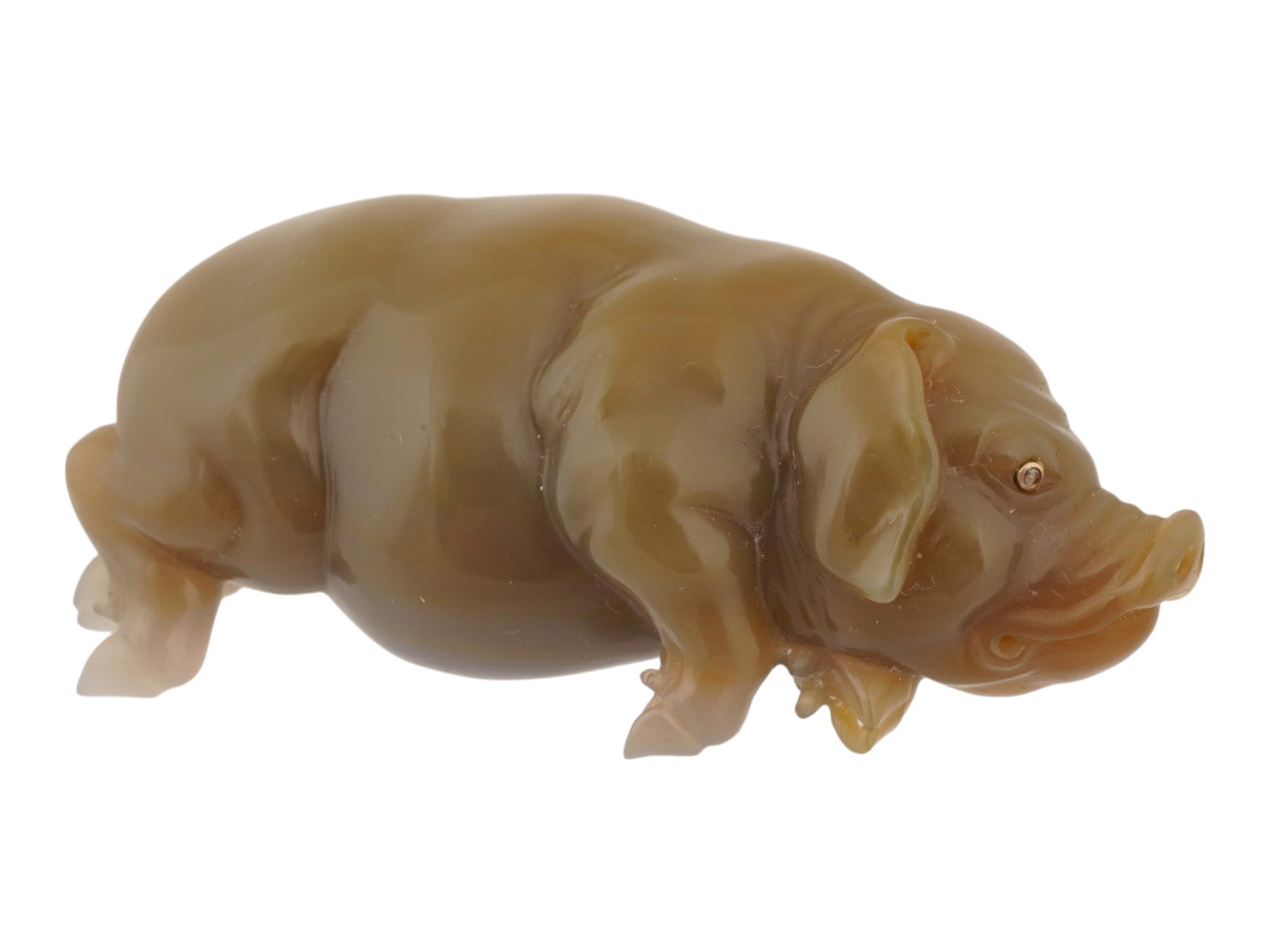 RUSSIAN CARVED AGATE FIGURINE OF A PIG W DIAMOND EYES: A Russian carved agate figurine of a pig. Diamond eyes in gold fittings. Unmarked. Collectible Russian Jewelry And Decor.Total weight: 92.65 g. THIS LOT IS ELIGIBLE FOR A 30-DAY UNCONDITIONAL RETURN F