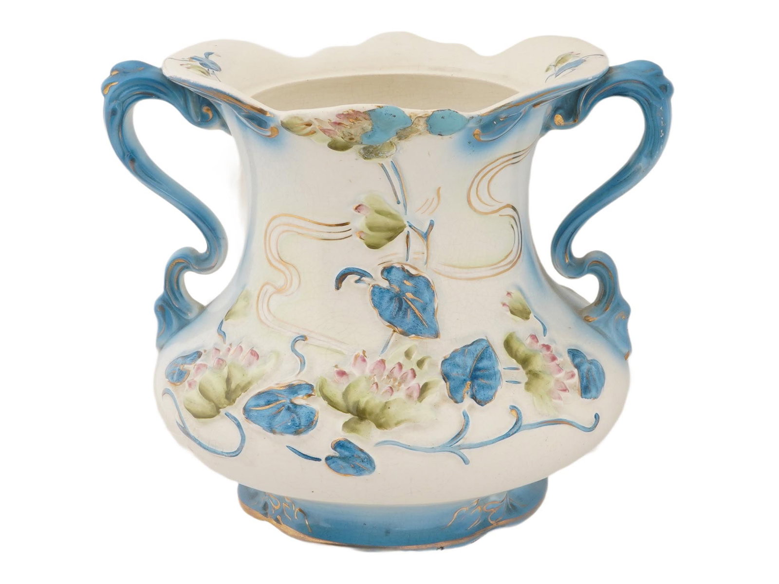 LARGE VTG AMERICAN HAYNES BALTIMORE POTTERY VASE: A large vintage American Haynes Baltimore pottery vase. The vase features a gracefully curved shape with two side handles and a wavy top rim. The item is hand-painted with floral motifs and gold accen