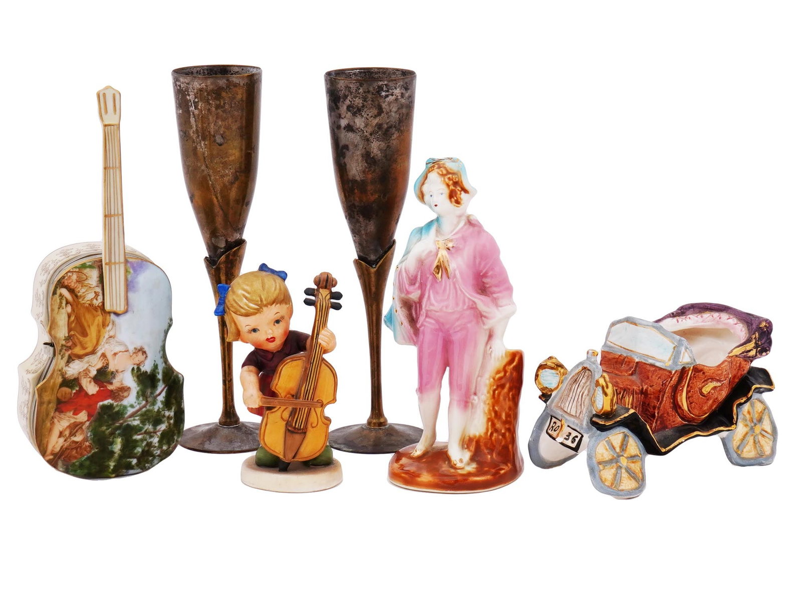 VINTAGE DECORATIVE PORCELAIN FIGURES AND GLASSES (1 of 11)