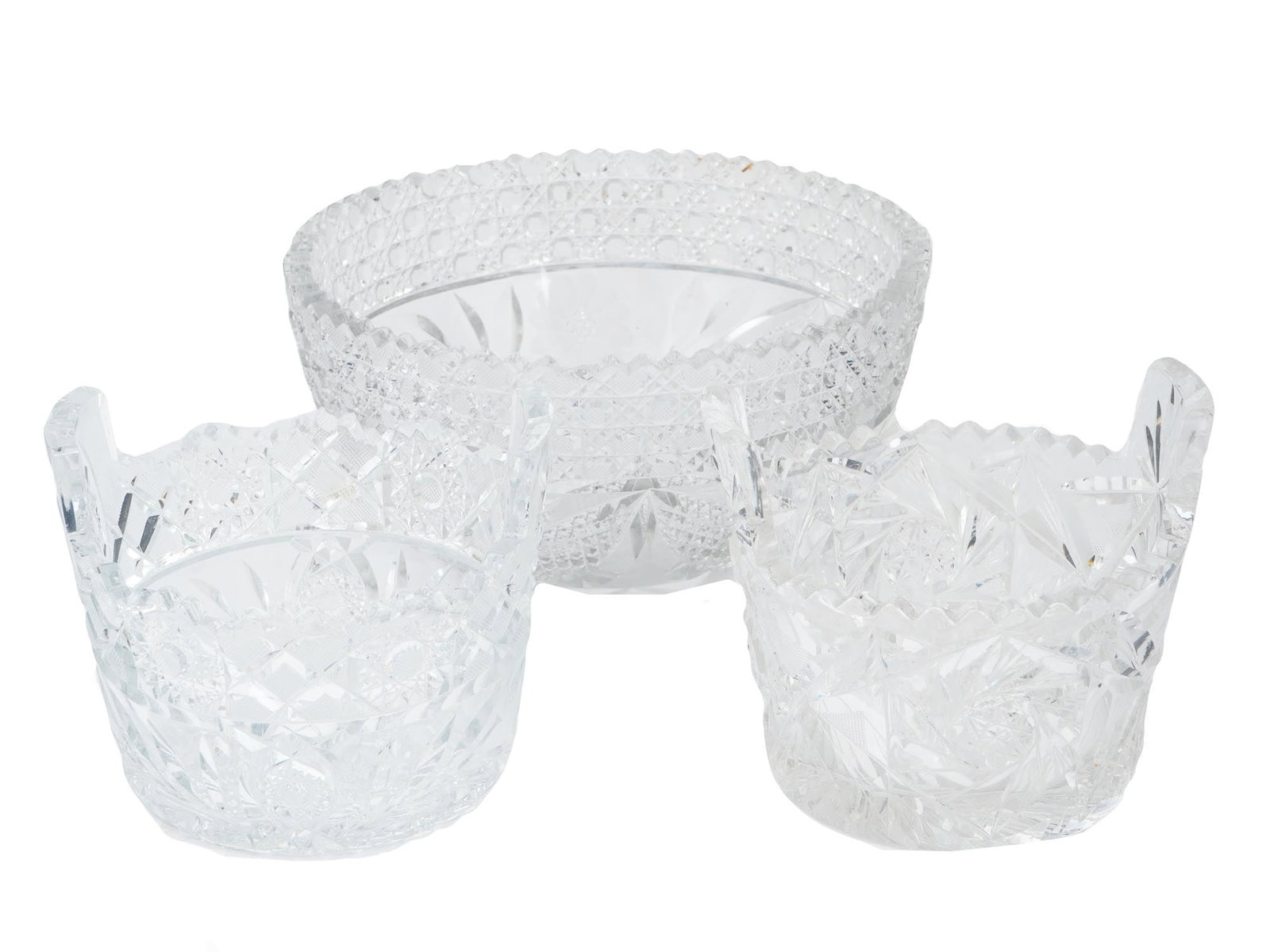 THREE VINTAGE CUT CRYSTAL FRUIT BOWLS (1 of 7)