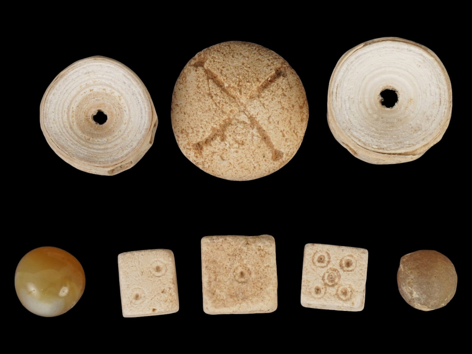 ANCIENT ROMAN STONE GAMING PIECES 100 TO 300 AD (1 of 7)