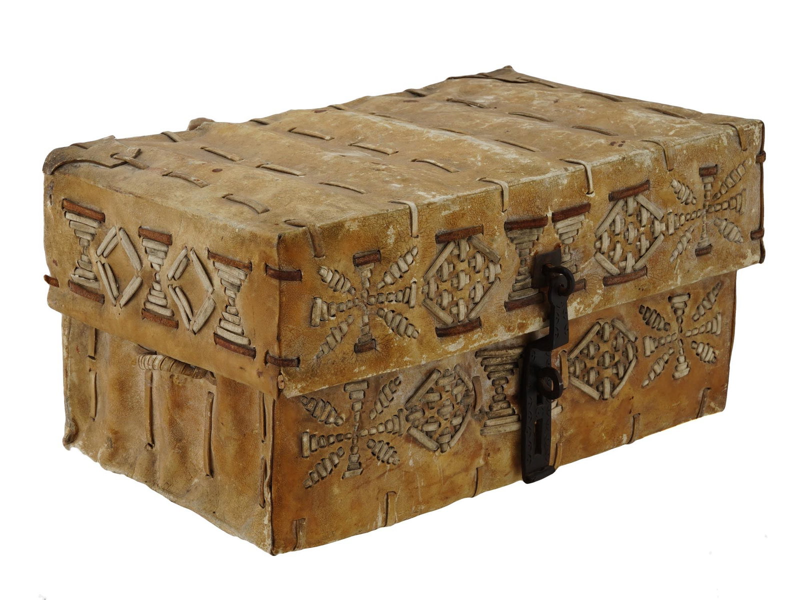 ETHNIC MANNER GEOMETRIC DESIGN CARVED LEATHER BOX (1 of 6)
