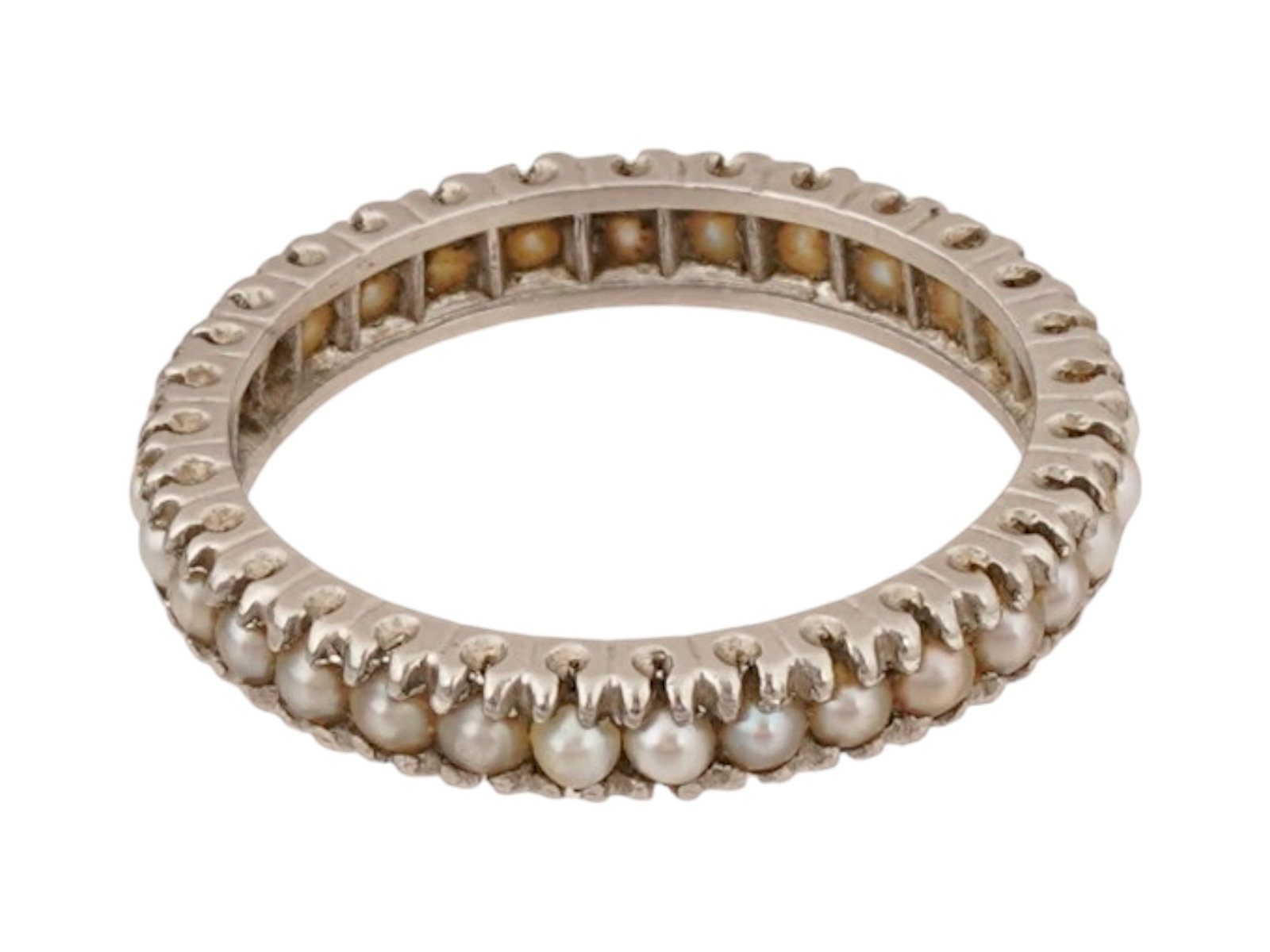 VINTAGE SILVER FULL ETERNITY BAND RING WITH PEARLS: A vintage Silver full eternity band ring, encrusted with pearls. A classic eternity band, identical round pearls are set in a continuous line around the entire circumference of the rings shank. This s