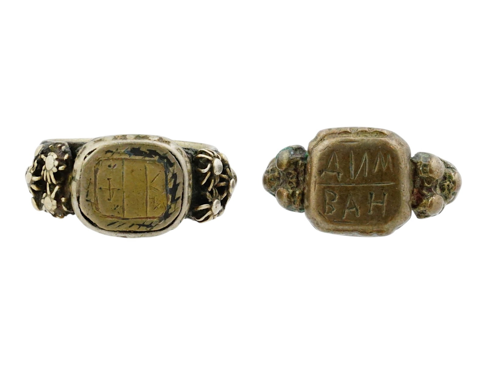 PAIR OF EASTERN EUROPEAN LOW-SILVER SIGNET RINGS (1 of 5)