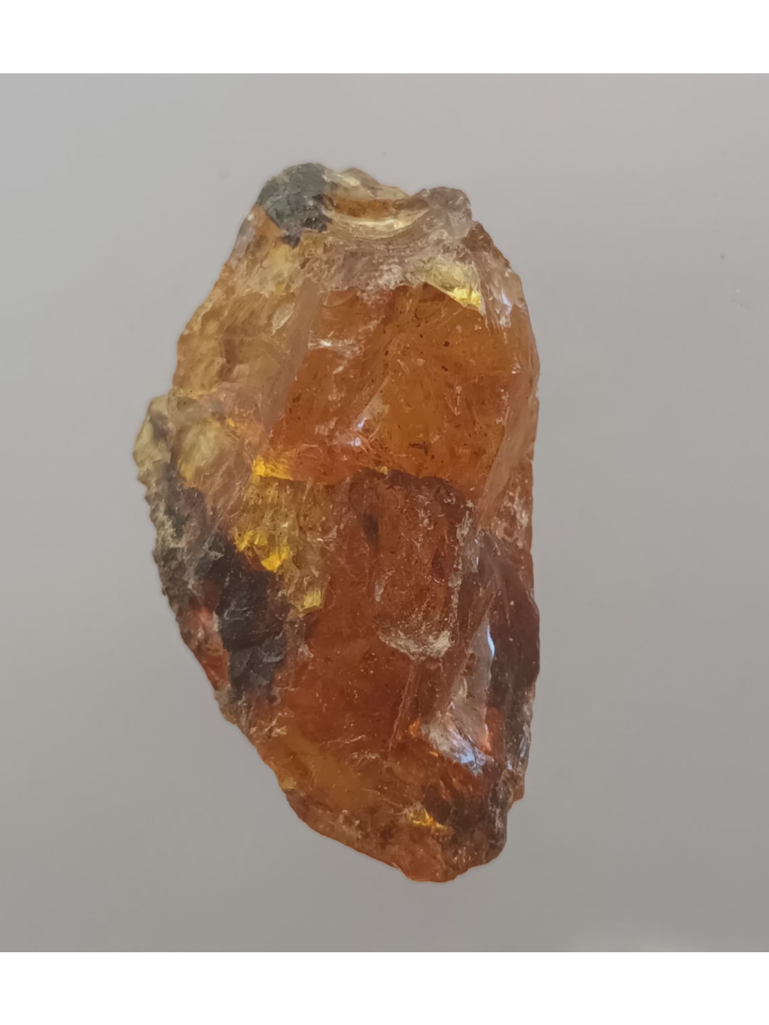 ROUGH BURMITE AMBER