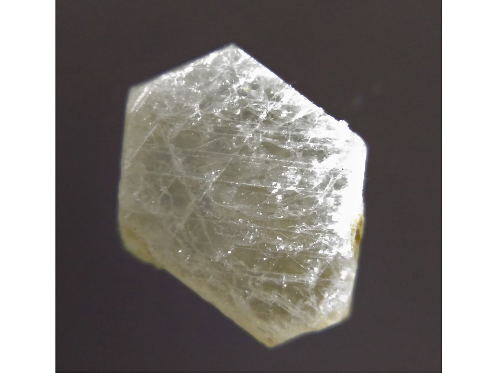 SAPPHIRE GEMSTONE - 3