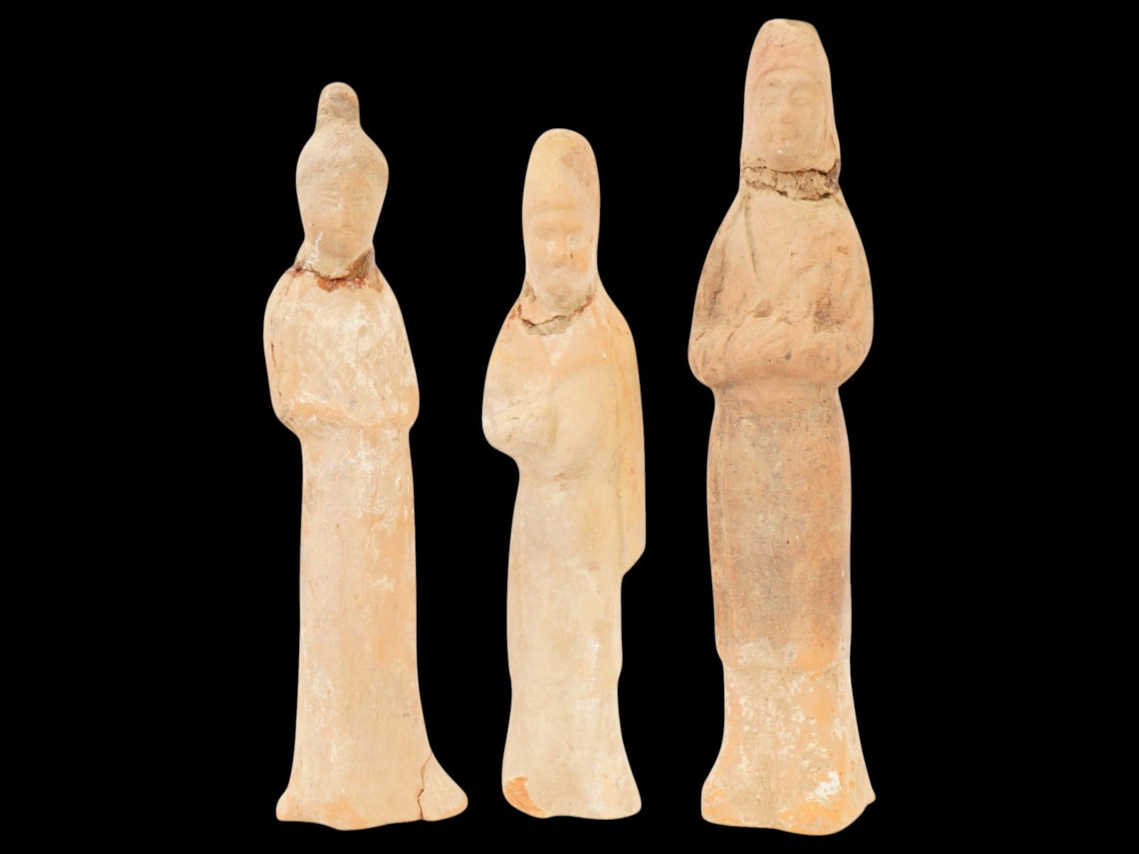 ANCIENT CHINESE HAN DYNASTY TERRACOTTA FIGURINES (1 of 8)