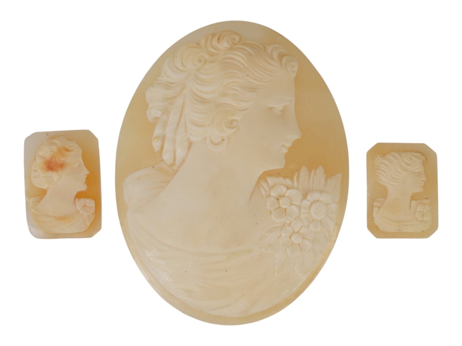 LOT OF FEMALE PORTRAIT CARVED SHELL CAMEOS (1 of 4)