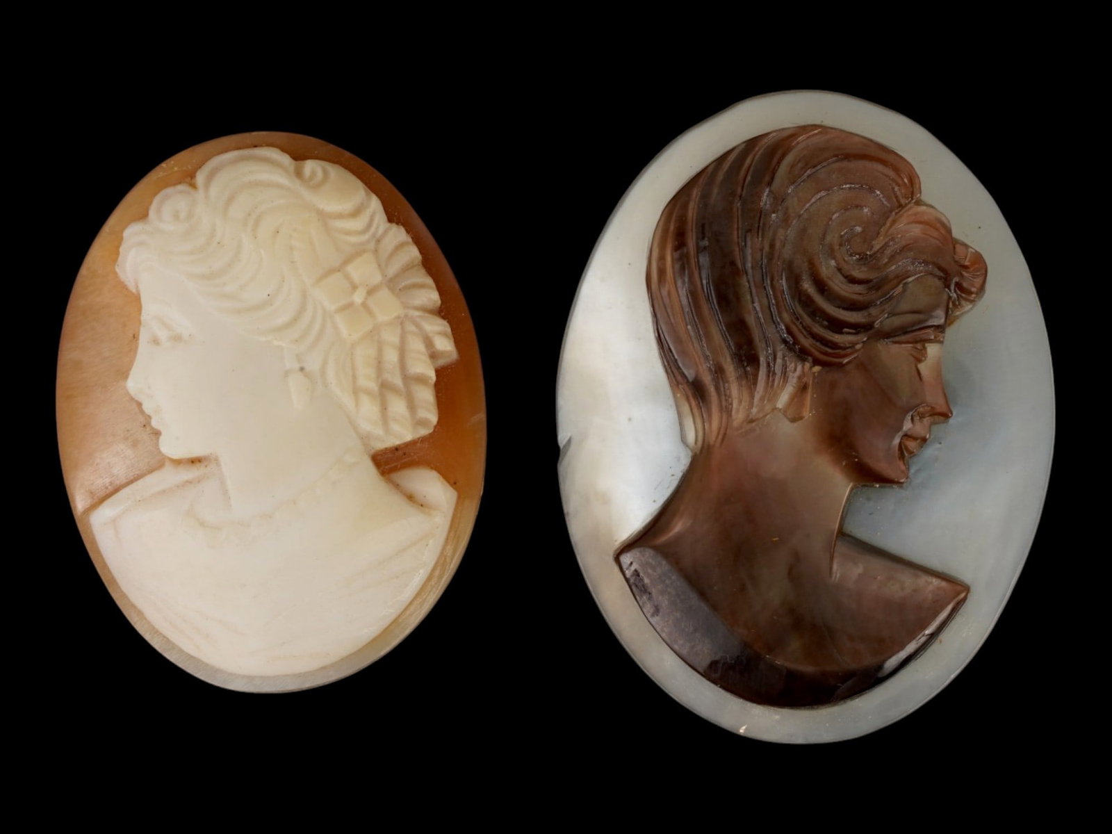 TWO VINTAGE SHELL CAMEO FEMALE PORTRAIT CARVINGS (1 of 4)