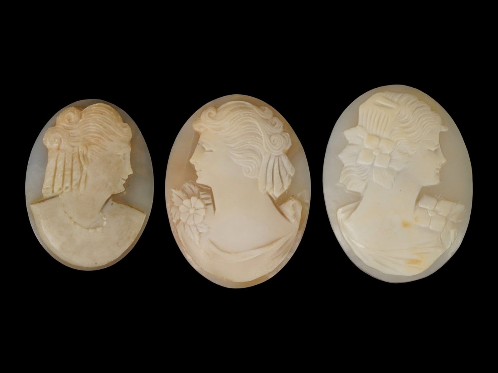 GROUP OF THREE VINTAGE WHITE SHELL CAMEO CARVINGS (1 of 5)