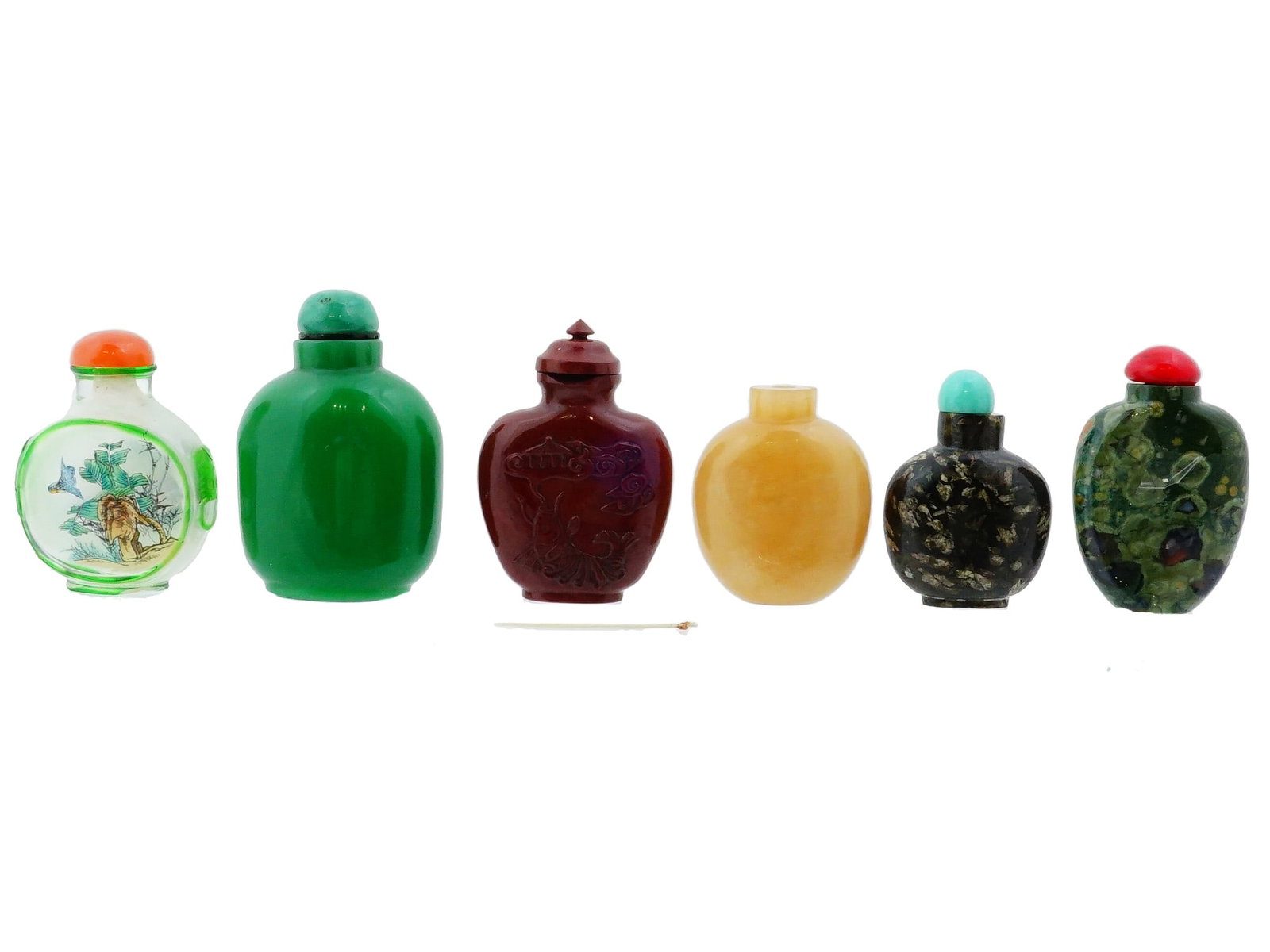 COLLECTION OF ANTIQUE CHINESE QING PERIOD SNUFF BOTTLES (1 of 12)