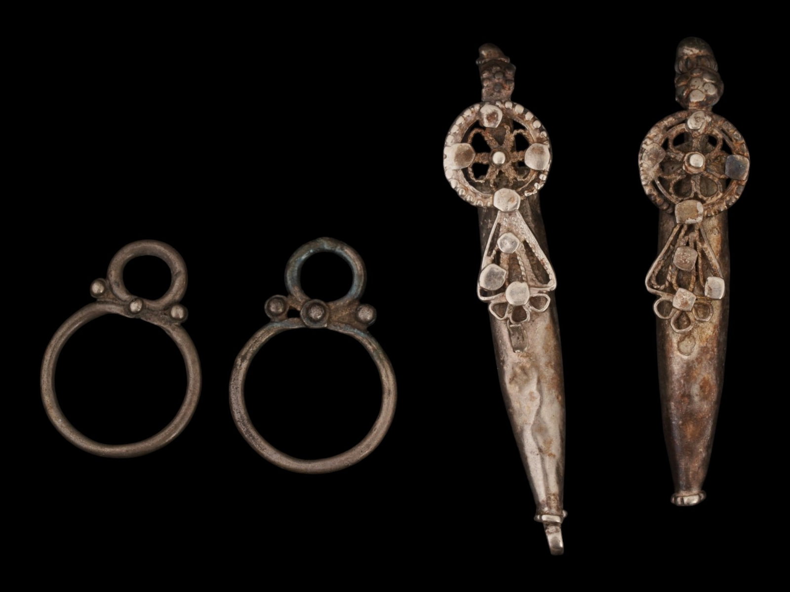 ANCIENT SILVER BYZANTINE GRECO ROMAN EARRINGS PENDANTS (1 of 8)