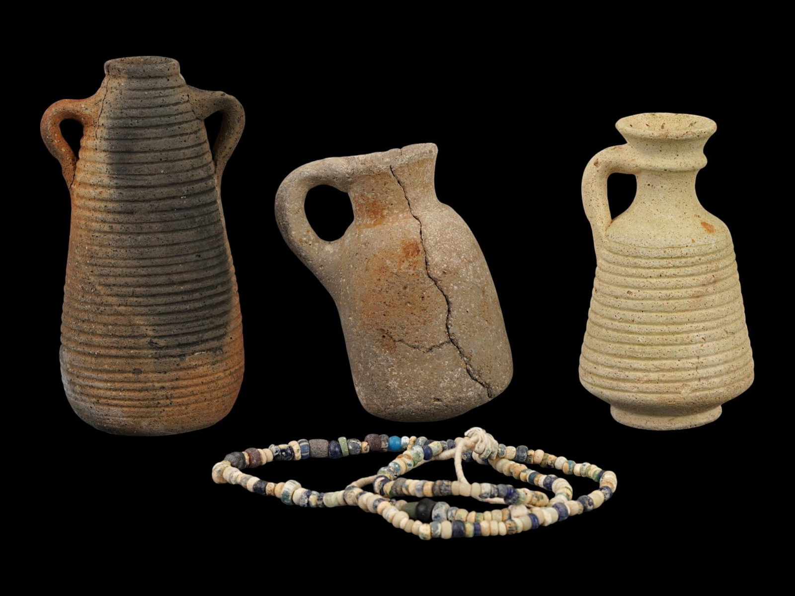 GROUP OF ANCIENT ROMAN JAR PITCHERS GLASS BEAD NECKLACE (1 of 8)
