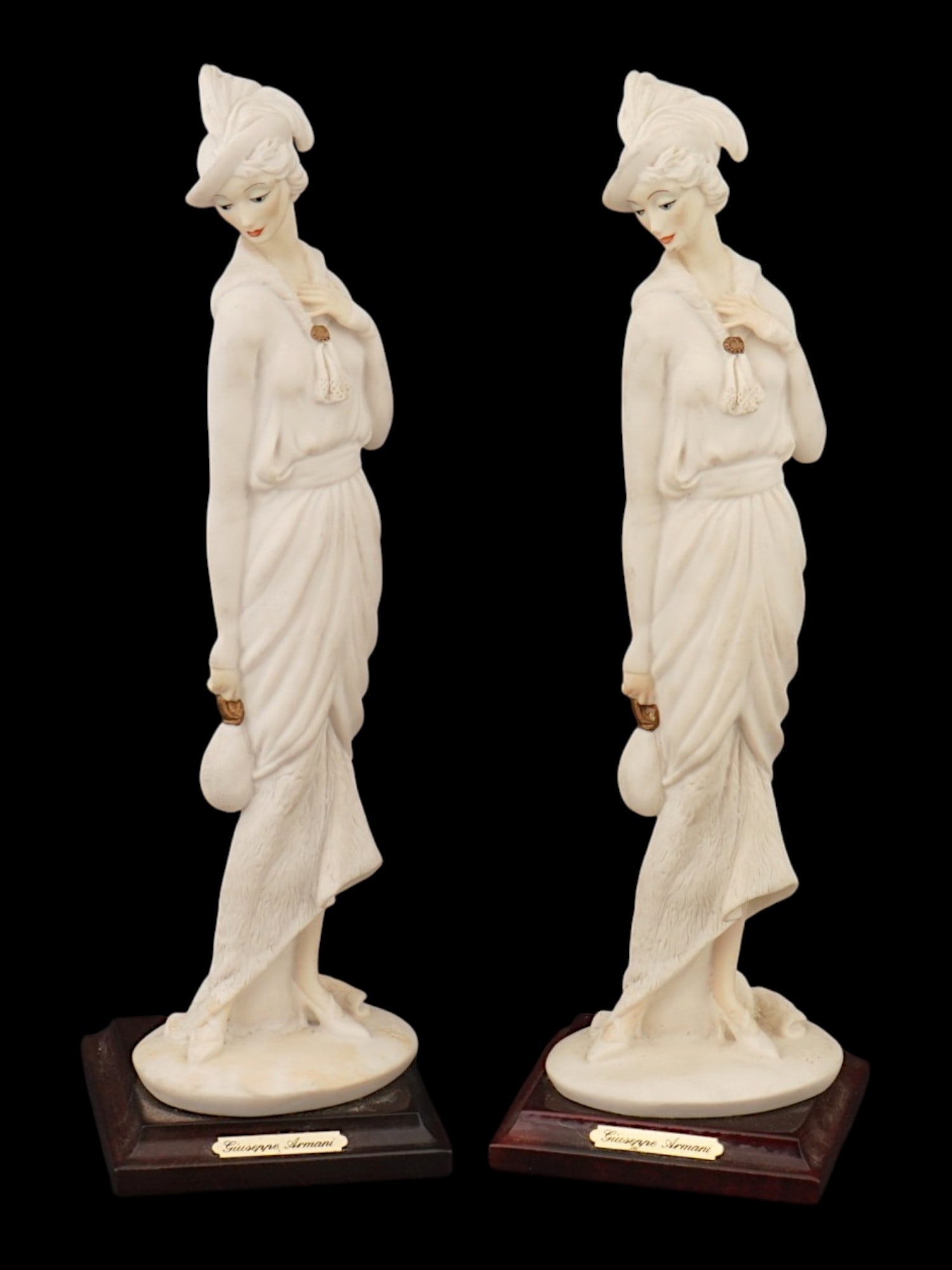 GIUSEPPE ARMANI ITALIAN SCULPTURES LADY WITH HANDBAG (1 of 9)