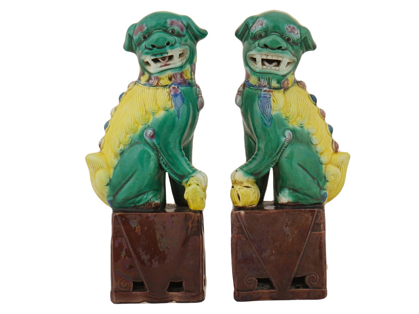 PAIR OF CHINESE GLAZED PORCELAIN FOO DOGS FIGURES (1 of 8)