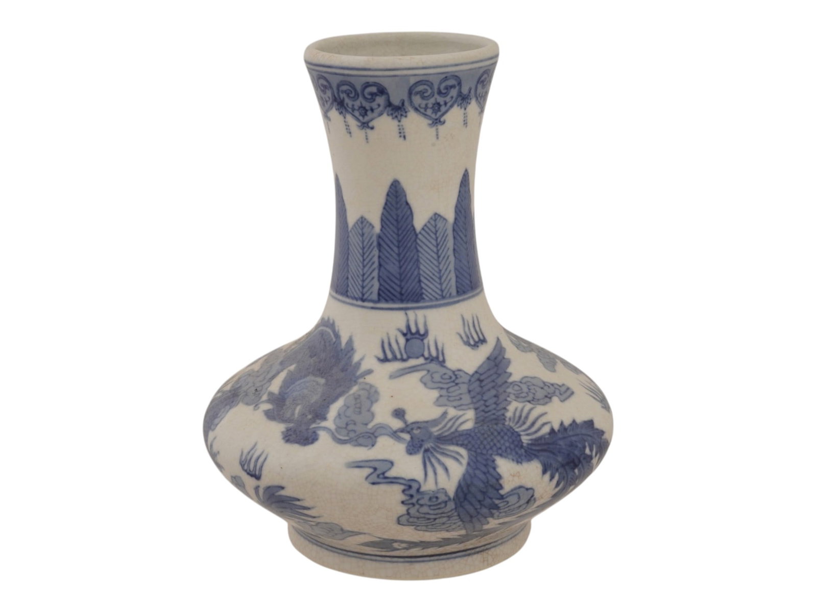 ANTIQUE CHINESE DRAGON BLUE AND WHITE PORCELAIN VASE (1 of 7)