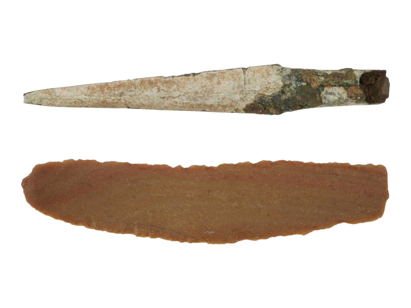 PAIR OF ANCIENT SPEARHEADS (1 of 4)