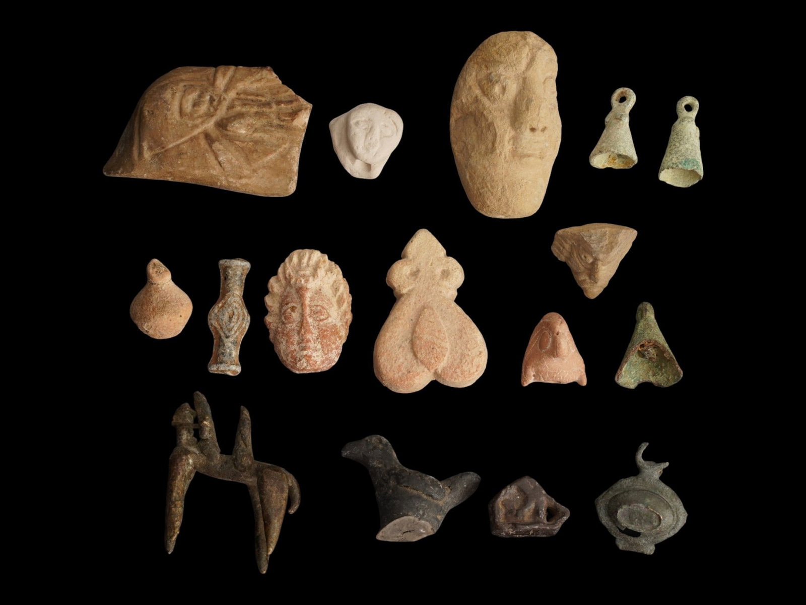GROUP OF MIXED ANCIENT ARTIFACTS AND HISTORICAL OBJECTS (1 of 10)
