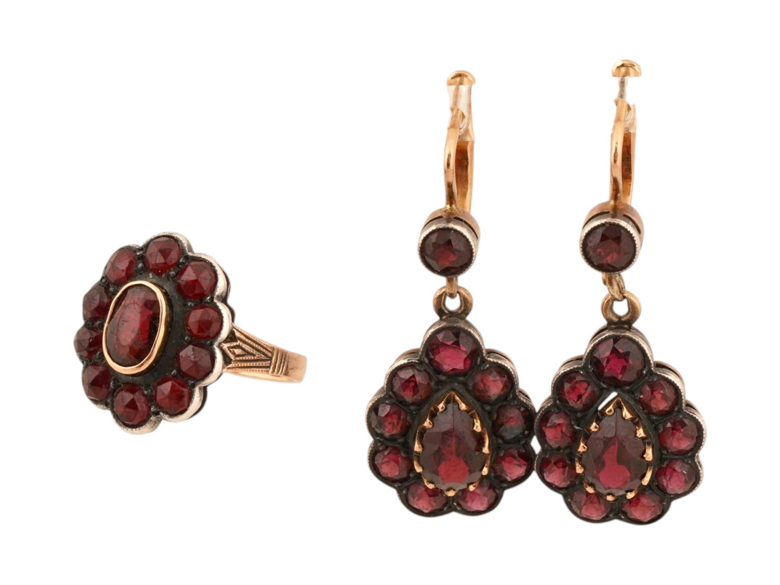 RUSSIAN 14K GOLD EARRINGS AND RING WITH GARNETS (1 of 13)