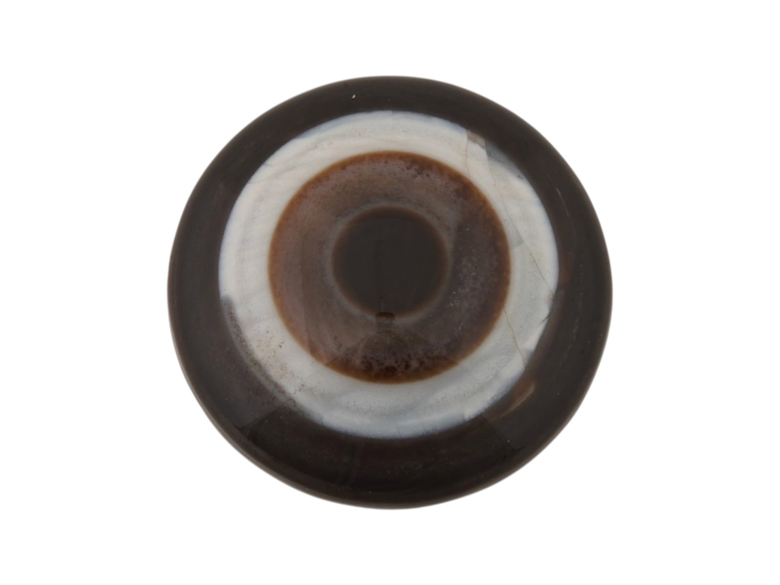 LARGE NATURAL BULLSEYE BANDED AGATE CABOCHON: A large natural bullseye banded agate cabochon. The polished gemstone displays a concentric eye pattern with alternating brown, white, and black bands. Natural Gemstones And Jewelry Collectibles. THIS