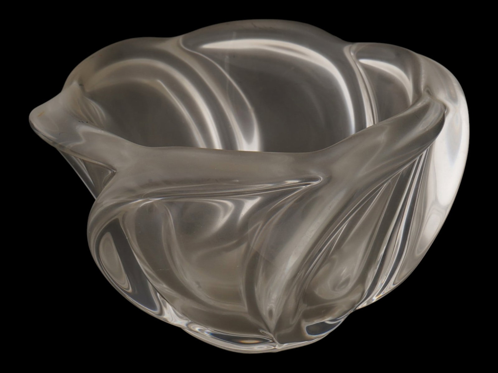VINTAGE CRYSTAL ART GLASS VASE OR BOWL: A vintage crystal art glass vase or bowl. The item features a floral shape, a wavy edge, and is inspired by the movement of fabric folds. Collectible Desk Accessories, Home Decor, Glassware. THIS LOT 