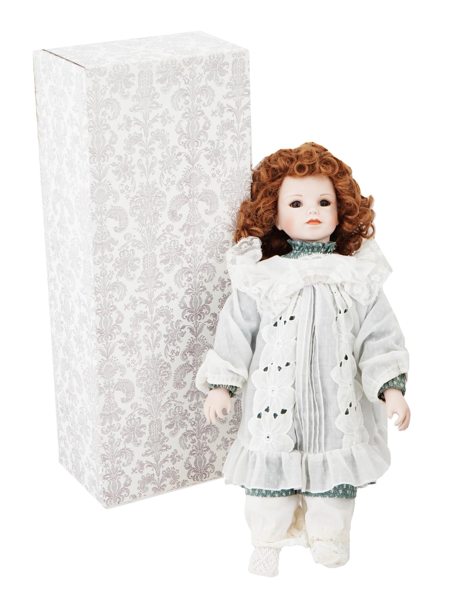 ASHTON-DRAKE BEAUTIFUL DREAMER KATRINA DOLL IOB: A hand-crafted vintage porcelain doll Katrina by Ashton-Drake. Katrina is the first issue in Beautiful Dreamers, an exquisite collection of little girl dolls who aspire to the fine arts. Designed by t