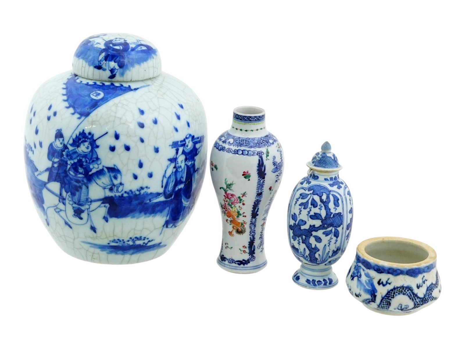 LOT OF CHINESE BLUE AND WHITE PORCELAIN WARE (1 of 19)