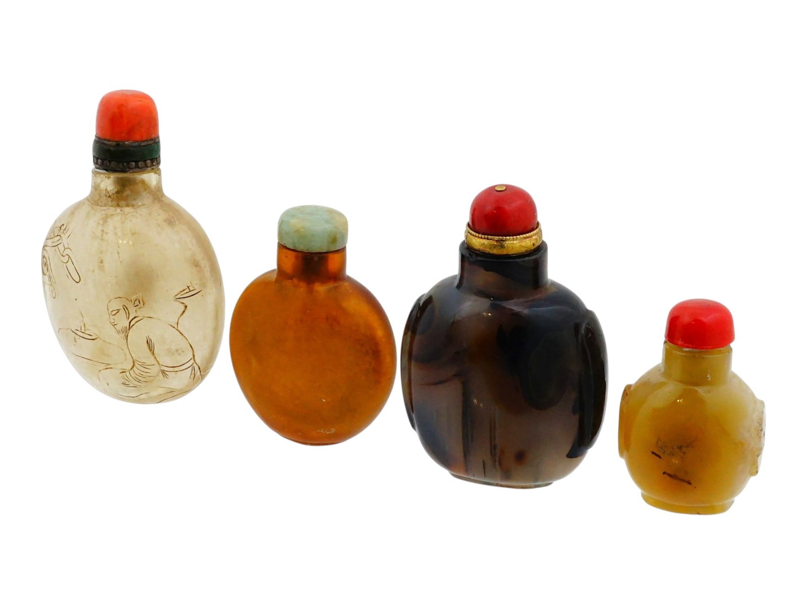 FOUR ANTIQUE CHINESE GLASS SNUFF BOTTLES (1 of 10)