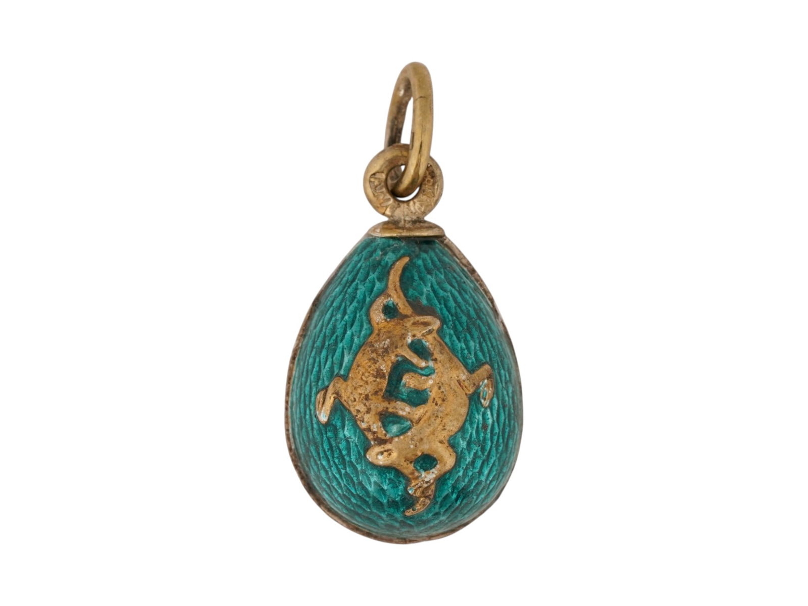 RUSSIAN GILT SILVER GUILLOCHE ENAMEL EASTER EGG PENDANT: A Russian gilt silver guilloche enamel miniature Easter egg pendant. Embellished with a raised gilt zoomorphic motif showing a pair of intertwined lizards. Hallmarked with the 88 Russian silver