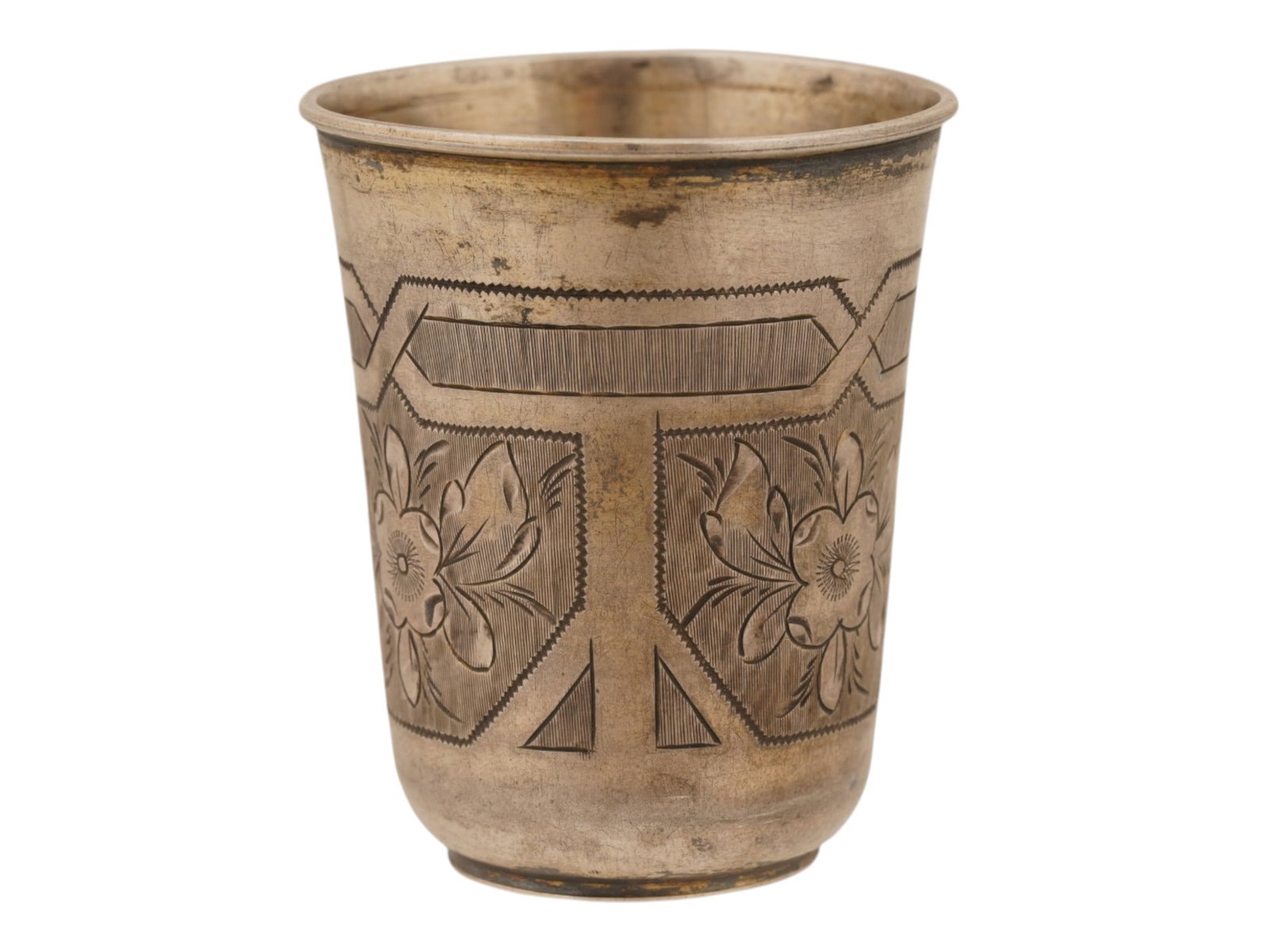 RUSSIAN 84 SILVER FOLIATE ENGRAVED DESIGN SHOT CUP (1 of 6)