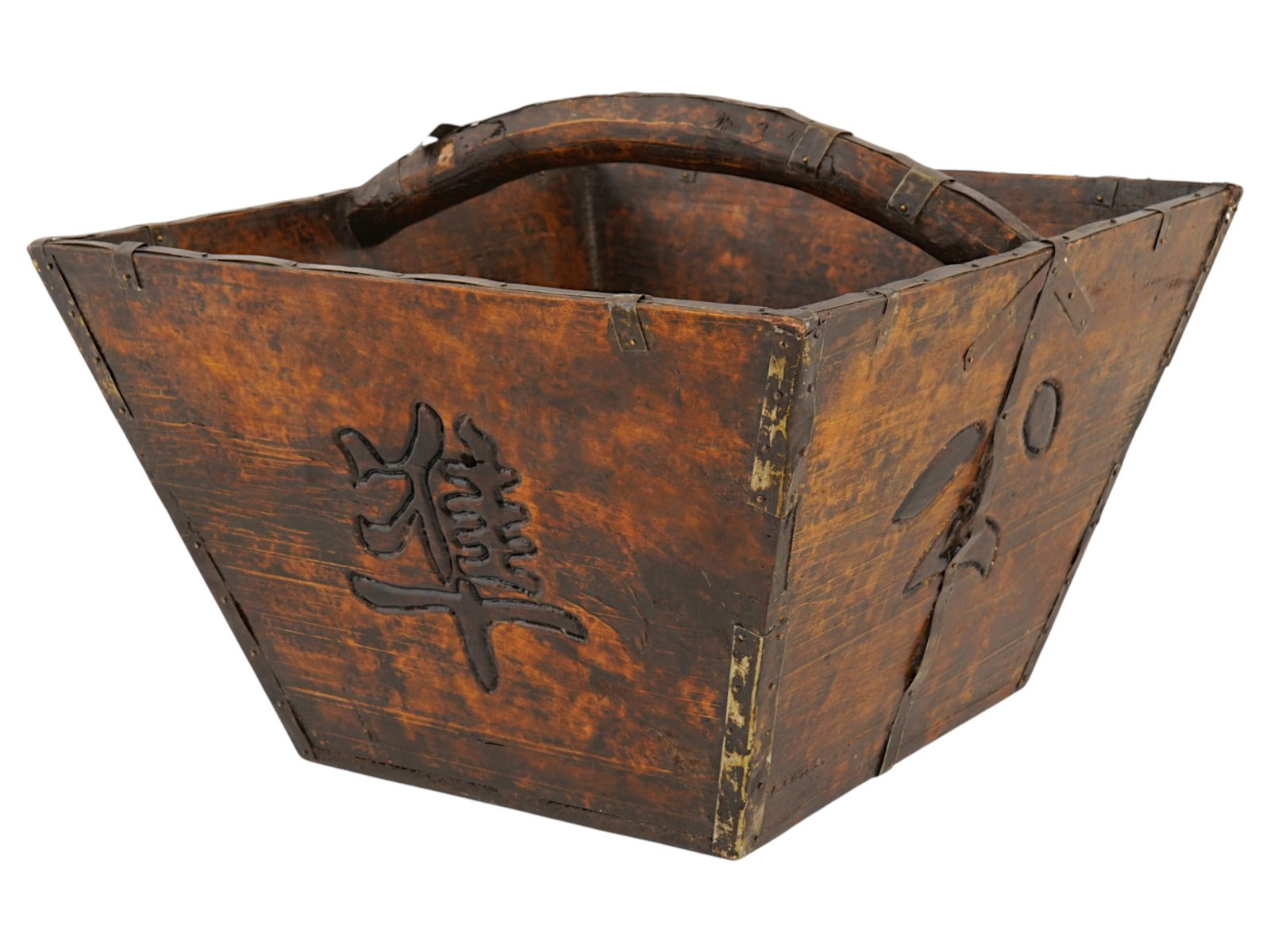 ANTIQUE 19TH C CHINESE WOOD RICE MEASURE W COA: An antique late 19th-century Chinese wooden rice measure in a characteristic tapered, square silhouette. Shanxi origin. The vessel features a sturdy, hand-carved fixed handle and is reinforced with ir