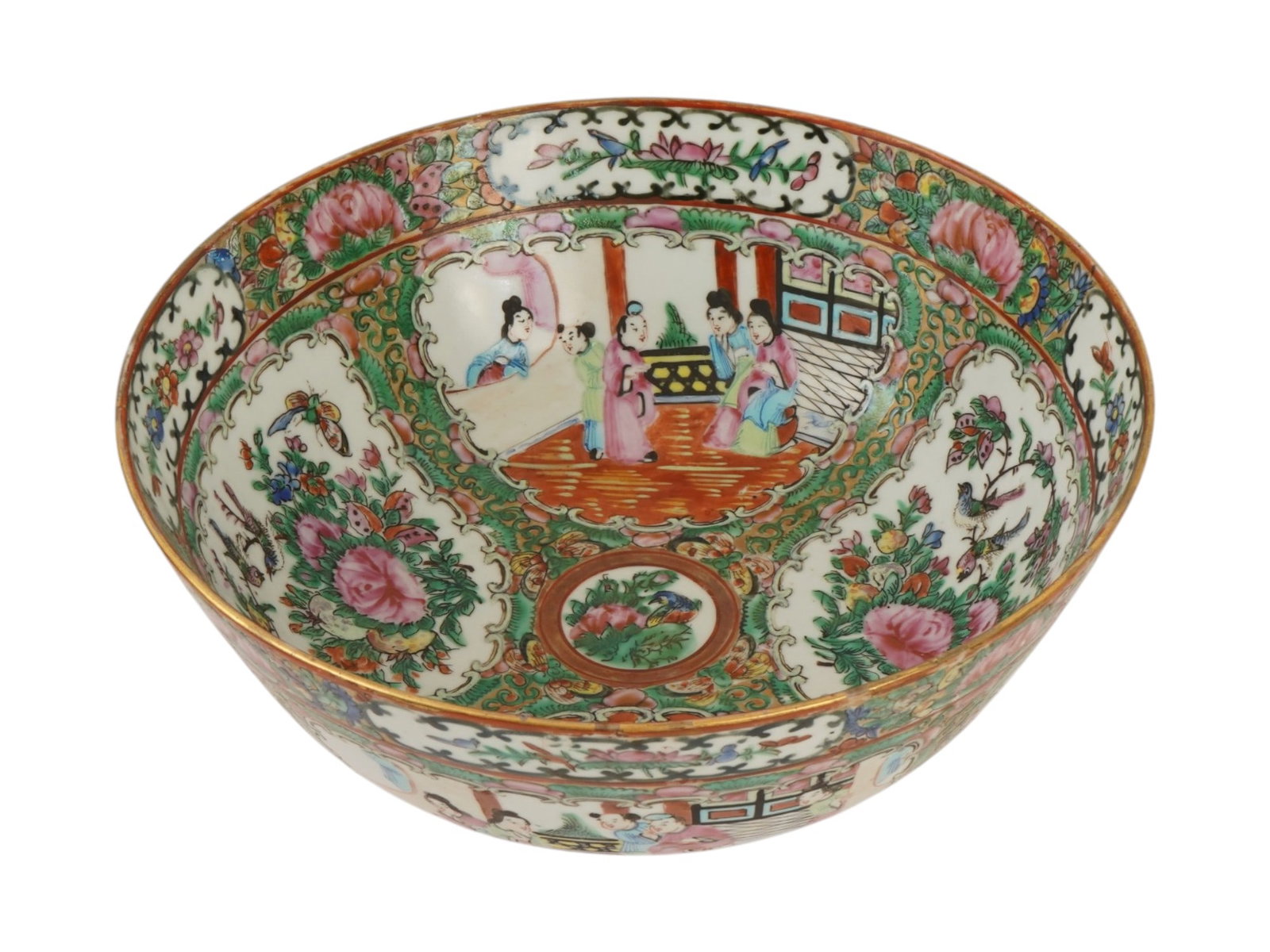 CHINESE EXPORT ROSE MEDALLION PORCELAIN PUNCH BOWL (1 of 8)